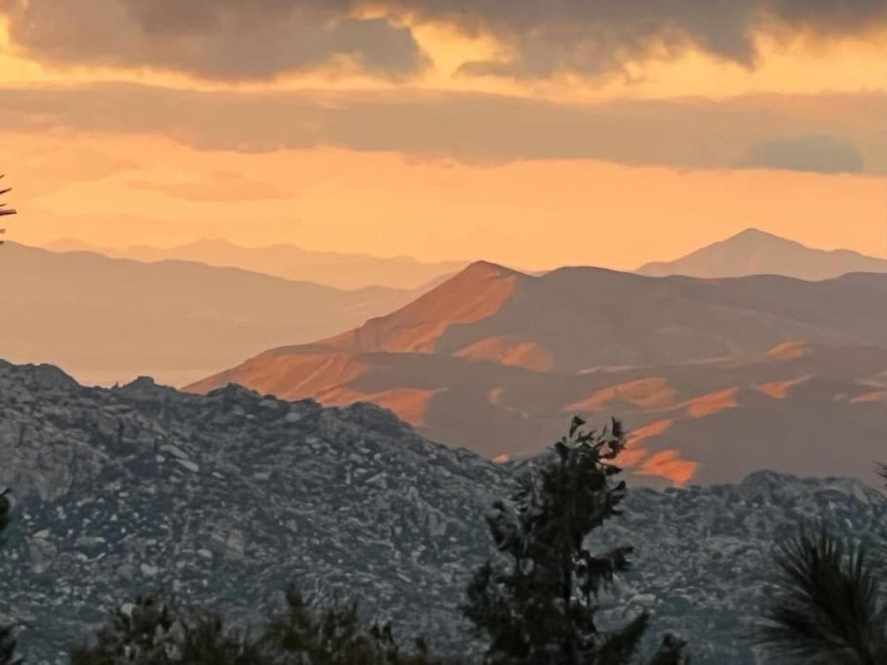 Ev Level 2, Pets Welcome At Sunset Ridge Lake Arrowhead Exterior foto